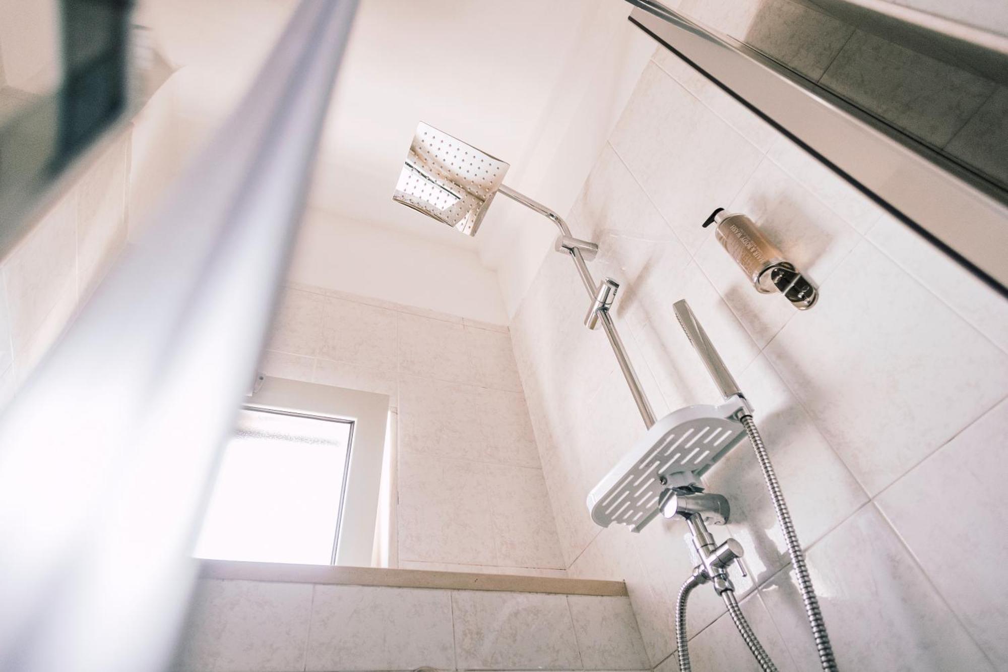 Bari Central Suite - Central Apartment With Sea View - Bari Esterno foto