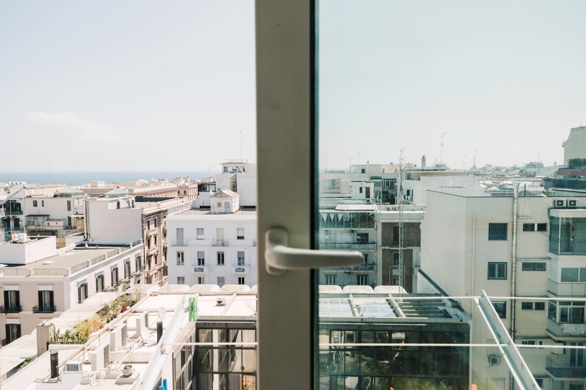 Bari Central Suite - Central Apartment With Sea View - Bari Esterno foto