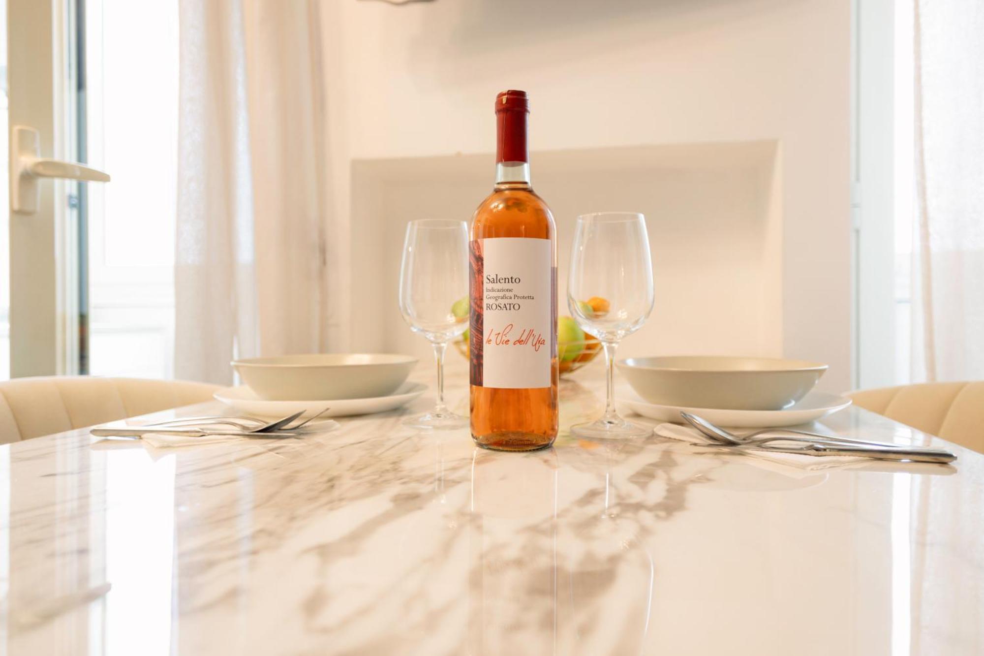 Bari Central Suite - Central Apartment With Sea View - Bari Esterno foto