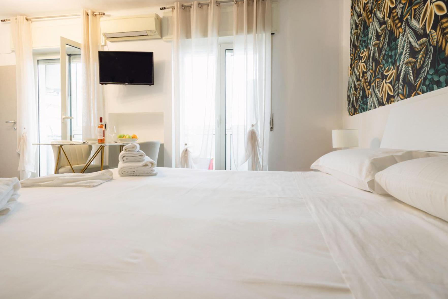 Bari Central Suite - Central Apartment With Sea View - Bari Esterno foto